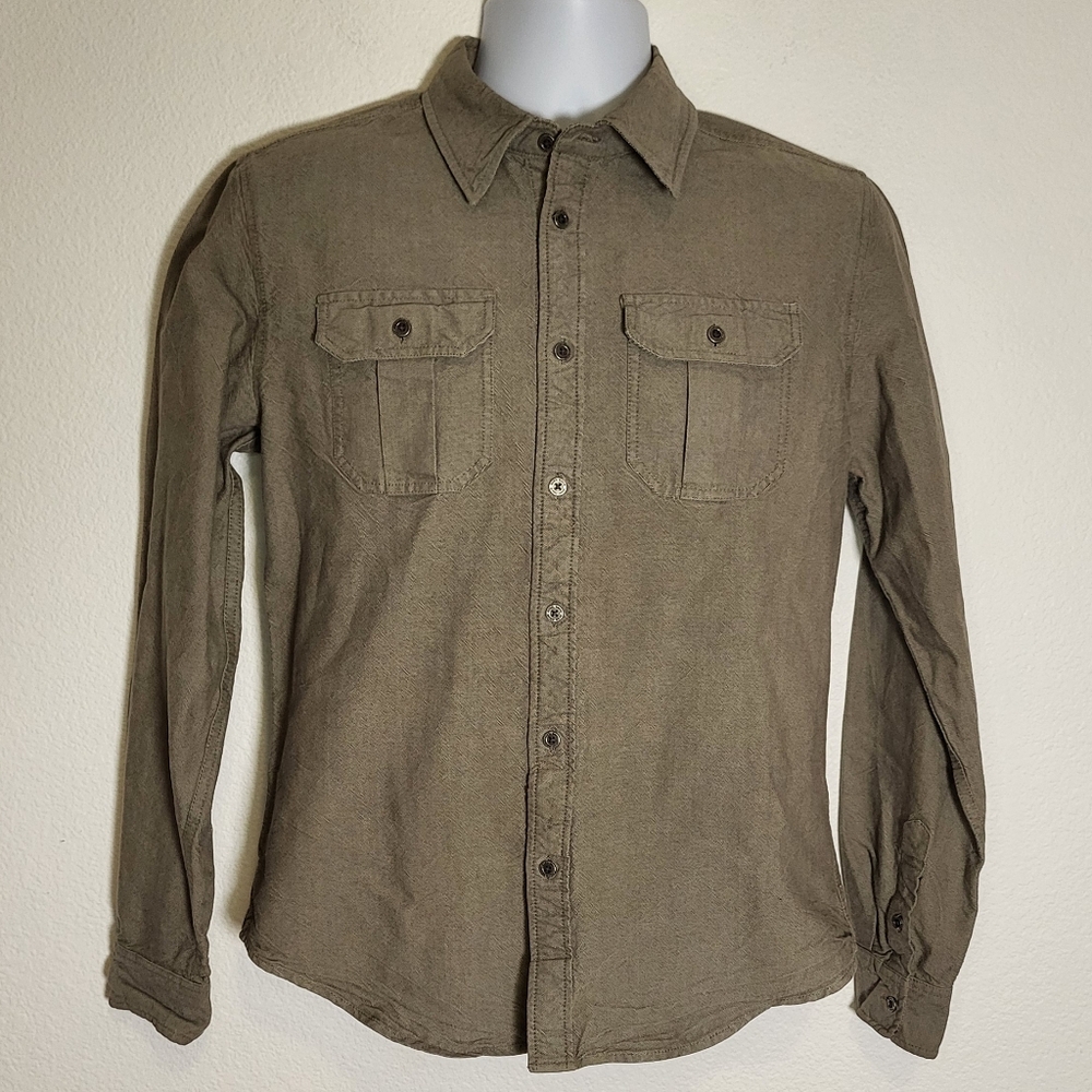 Rebel Eight Olive Military Style Button Down Shirt size Medium Rebel8